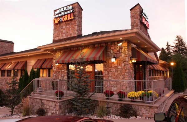 Morris Tap & Grill